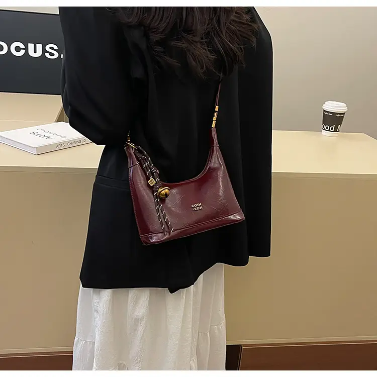 Black High-End Maillard Shoulder Crossbody Bag Women 2024 — feature 19