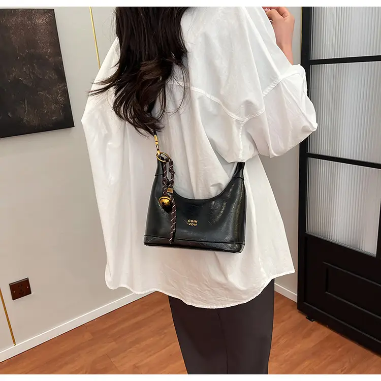 Black High-End Maillard Shoulder Crossbody Bag Women 2024 — feature 23