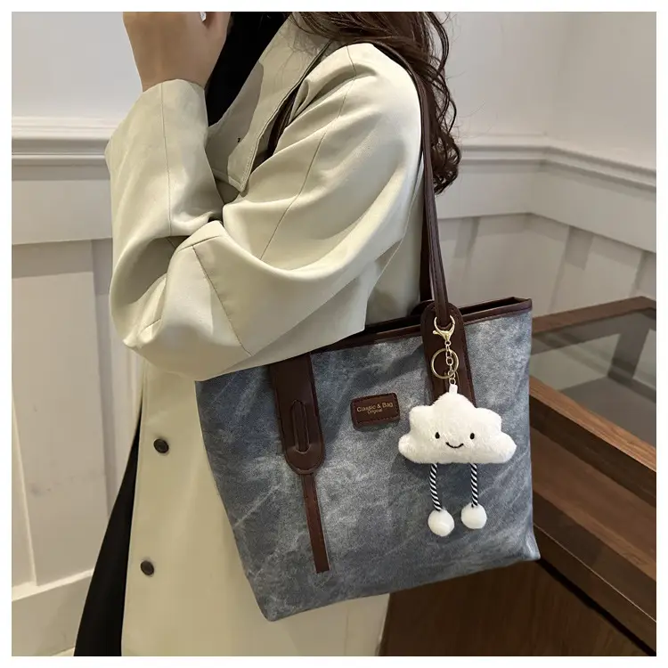 Vintage Women's Textured Shoulder Bag with Cute Keychain — feature 15