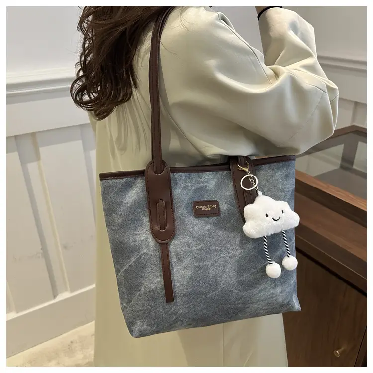 Vintage Women's Textured Shoulder Bag with Cute Keychain — feature 16