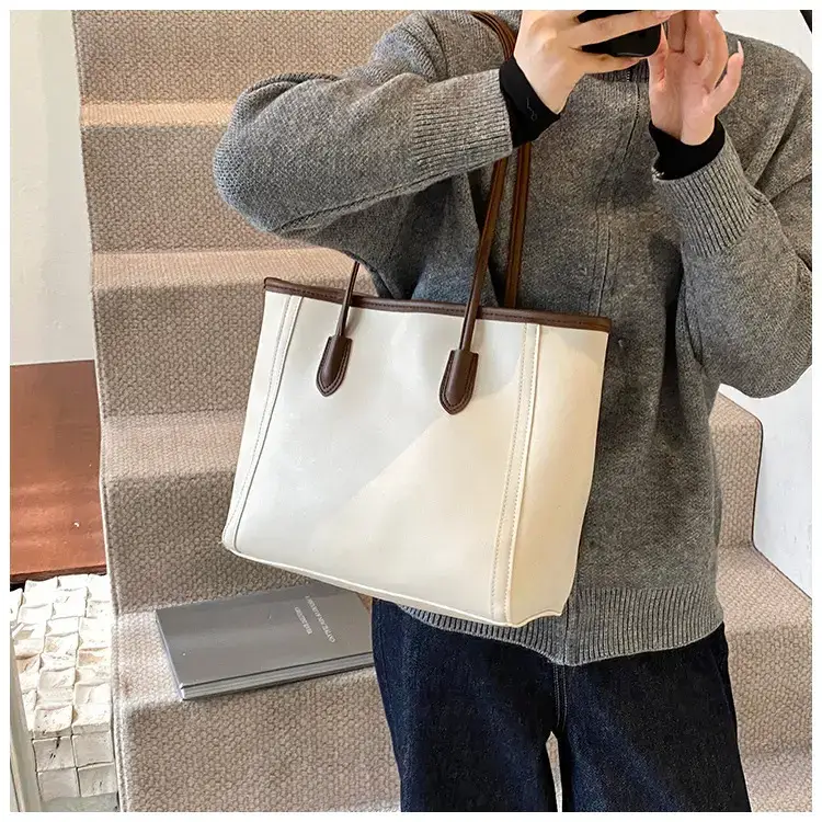 Korean Style Textured Shoulder Bag Brown 2023 — feature 6