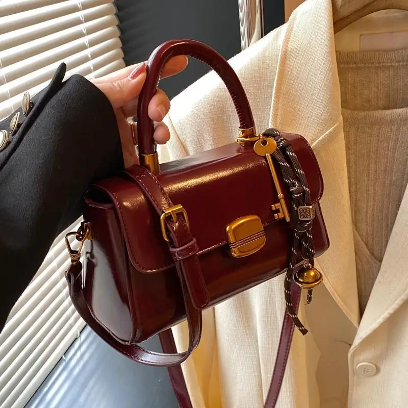 Black Korean Style Shoulder Crossbody Handbag 2024