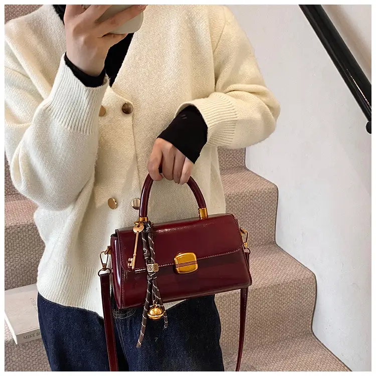 Black Korean Style Shoulder Crossbody Handbag 2024 — feature 11