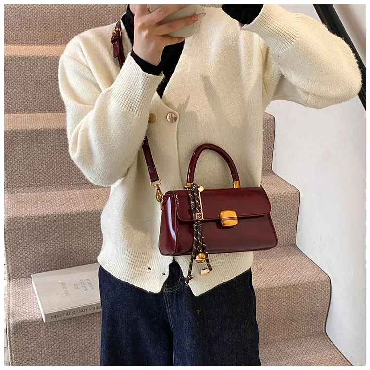 Black Korean Style Shoulder Crossbody Handbag 2024 — feature 12