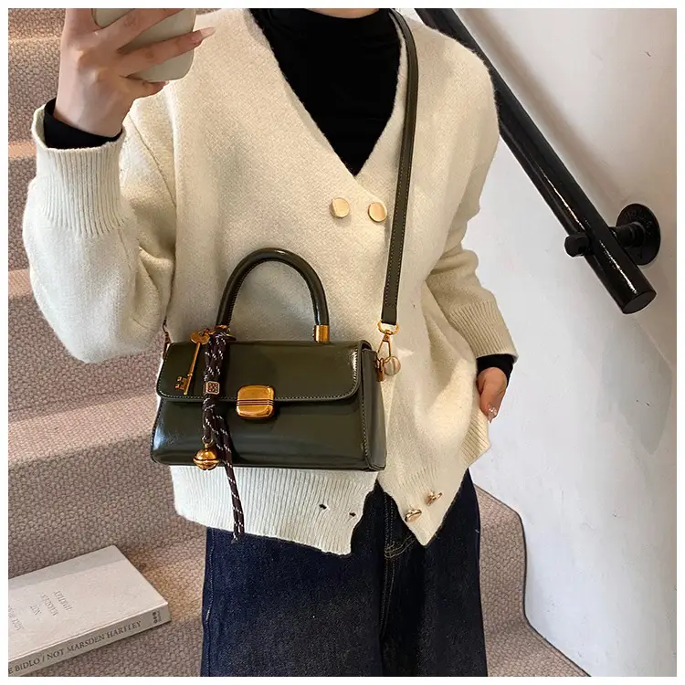 Black Korean Style Shoulder Crossbody Handbag 2024 — feature 15