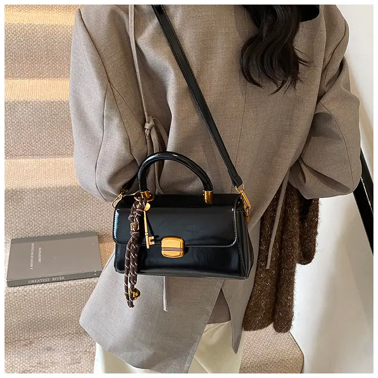 Black Korean Style Shoulder Crossbody Handbag 2024 — feature 18
