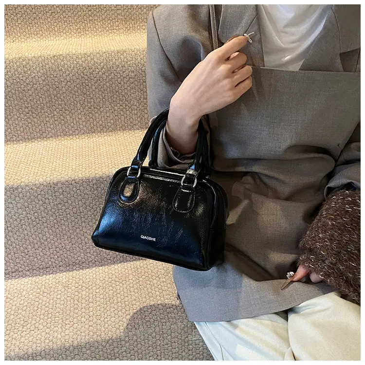 2024 Winter Shoulder Crossbody Bag Red Elegant Korean Style — feature 17