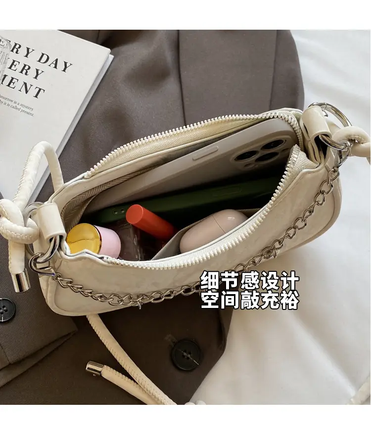 Black Chain Crossbody Bag for Women 2024 — feature 10