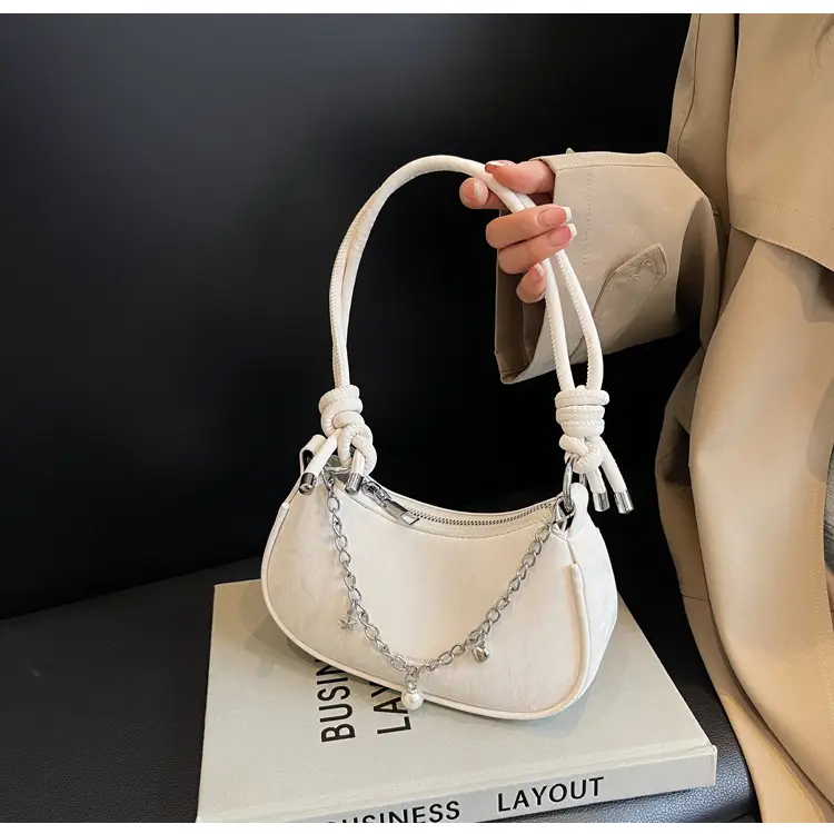 Black Chain Crossbody Bag for Women 2024 — feature 18