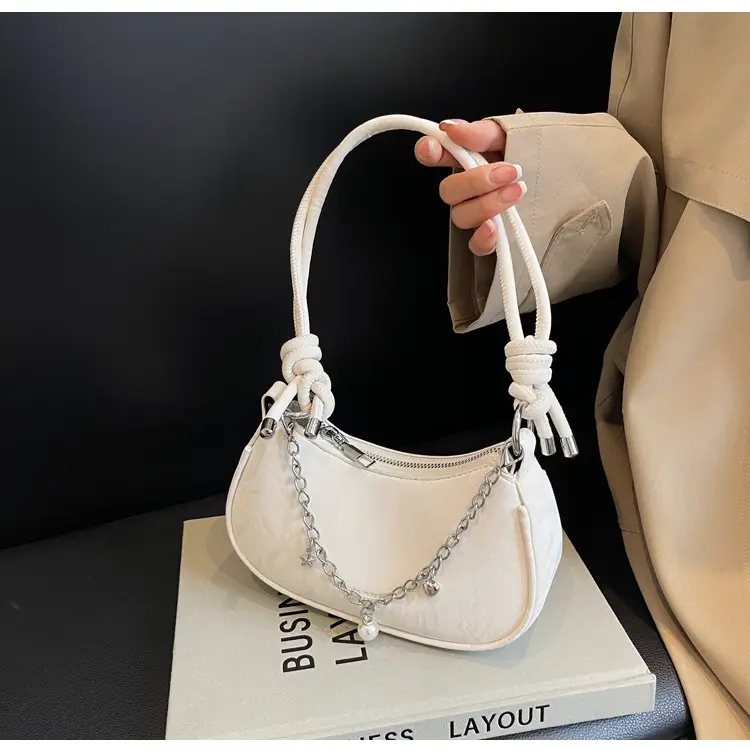 Black Chain Crossbody Bag for Women 2024 — feature 19