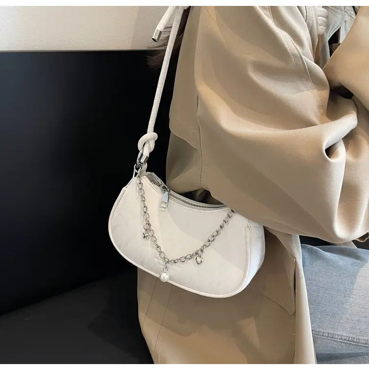Black Chain Crossbody Bag for Women 2024 — feature 22