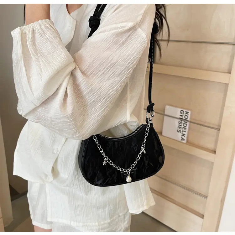 Black Chain Crossbody Bag for Women 2024 — feature 28