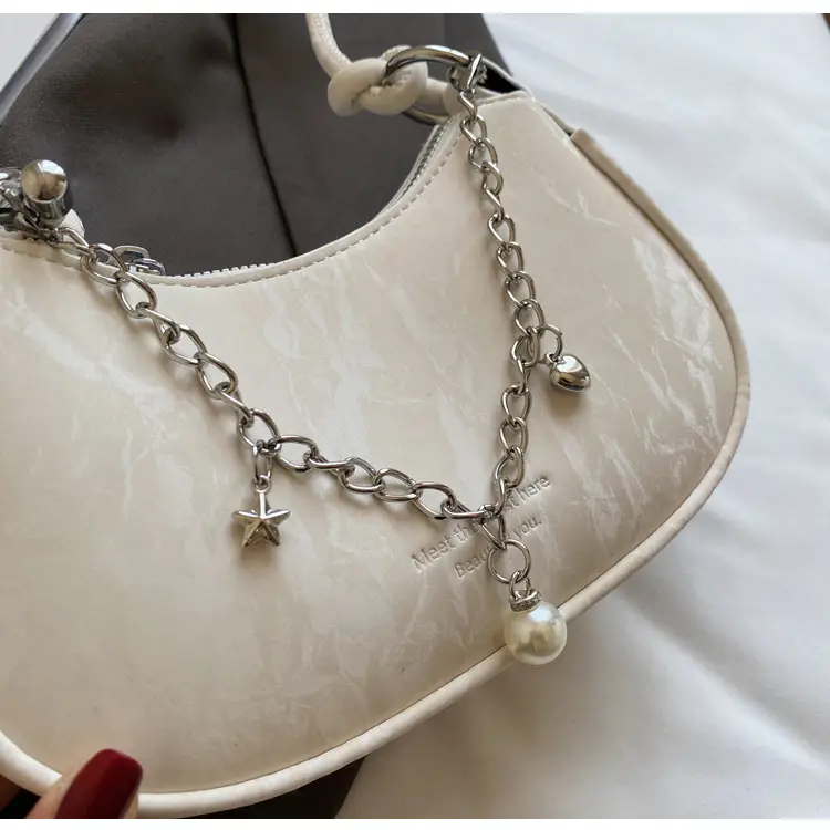 Black Chain Crossbody Bag for Women 2024 — feature 49