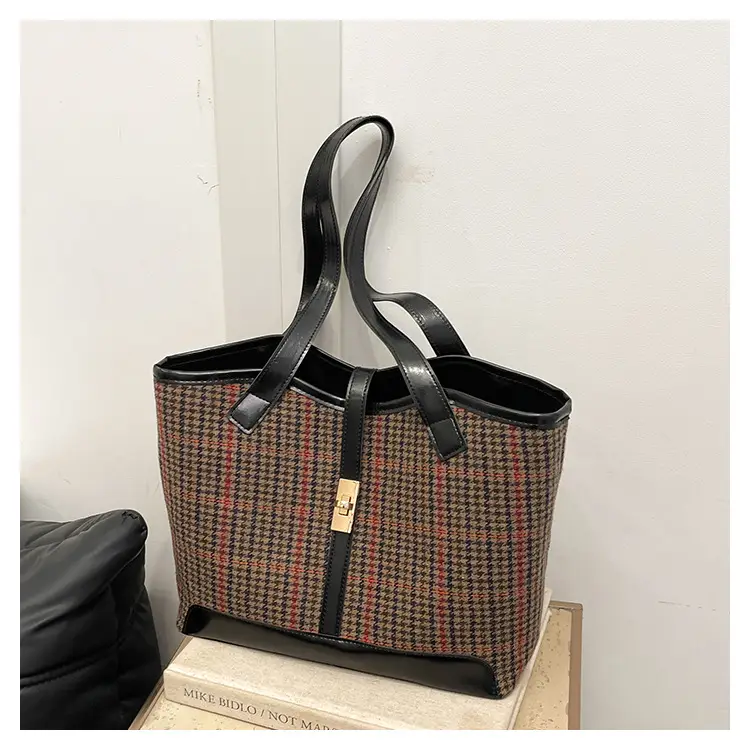 Women's Woolen Checkered Shoulder Bag Large Capacity 2024 - Image 5