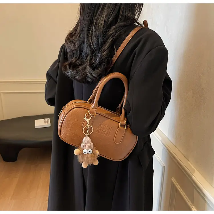 Vintage Black Shoulder Crossbody Bag for Women 2024 — feature 12