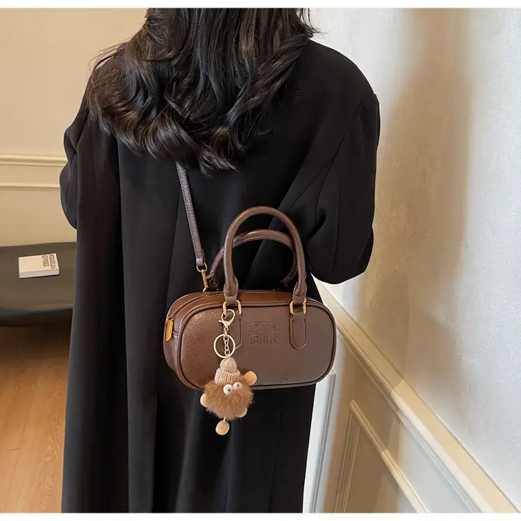 Vintage Black Shoulder Crossbody Bag for Women 2024 — feature 19