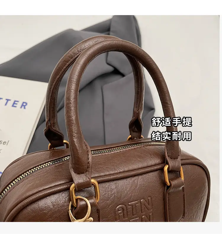 Vintage Black Shoulder Crossbody Bag for Women 2024 — feature 7