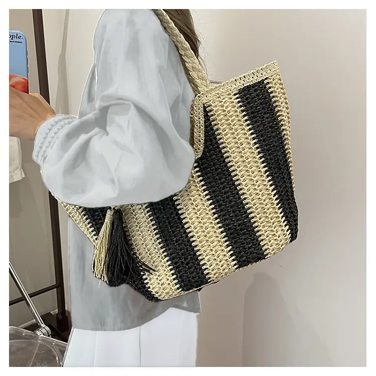 Women Straw Bag Large Capacity Beach Tote 2024 - Image 2