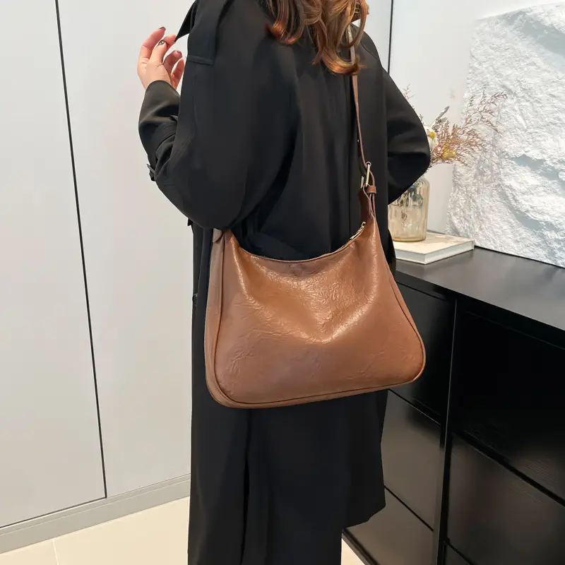 Brown Korean Style Large Capacity Commuter Tote Bag - Image 5