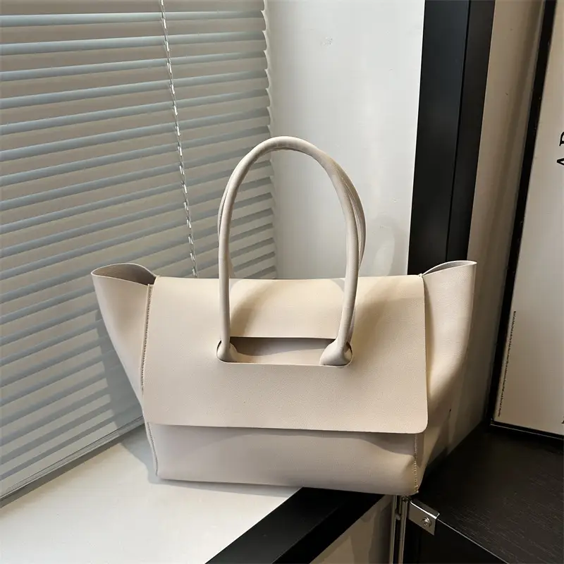 Retro Style Women's Shoulder Bag Cream 2024 - Image 2