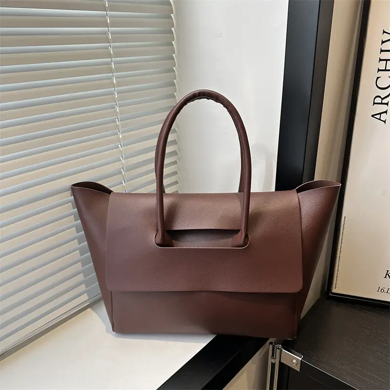 Retro Style Women's Shoulder Bag Cream 2024 - Image 4