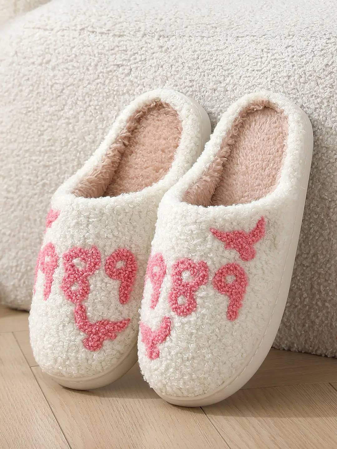 Cross-border New Comfortable Home Warm Winter Seagull Cotton Slippers Couple Men's and Women's Thick Sole Soft Sole Shoes Thick Non-slip — feature 6