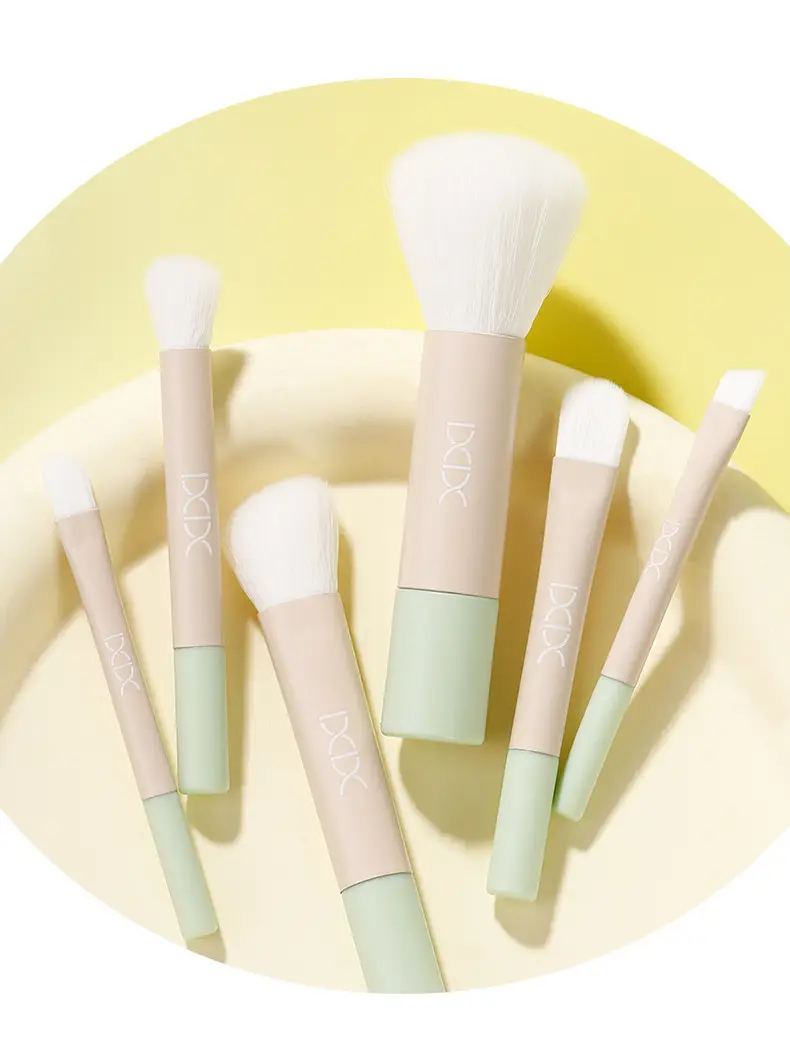 Xixi Macaron 6-Piece Mini Makeup Brush Set — feature 15
