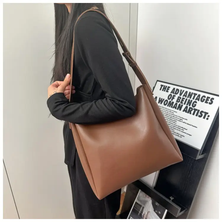 Black Leather Crossbody & Zipper Bag Set for Women — feature 10