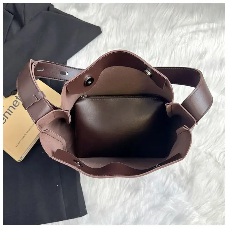 Black Leather Crossbody & Zipper Bag Set for Women — feature 23