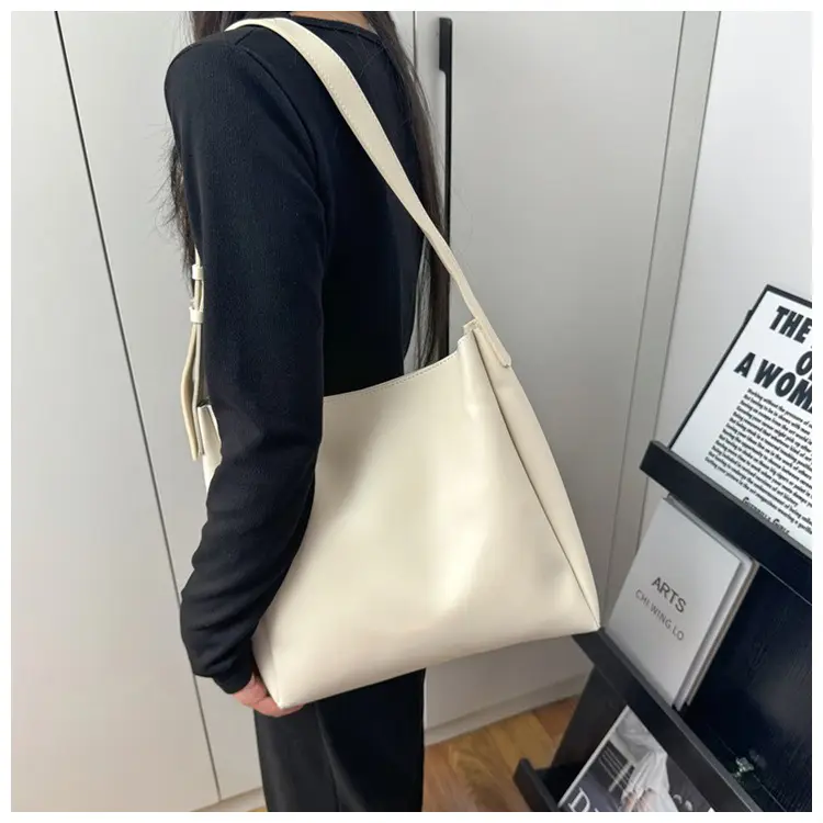 Black Leather Crossbody & Zipper Bag Set for Women — feature 8