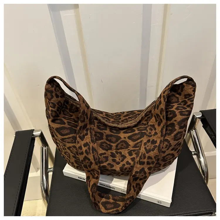 Leopard Print Shoulder Crossbody Tote Bag for Women - Image 2