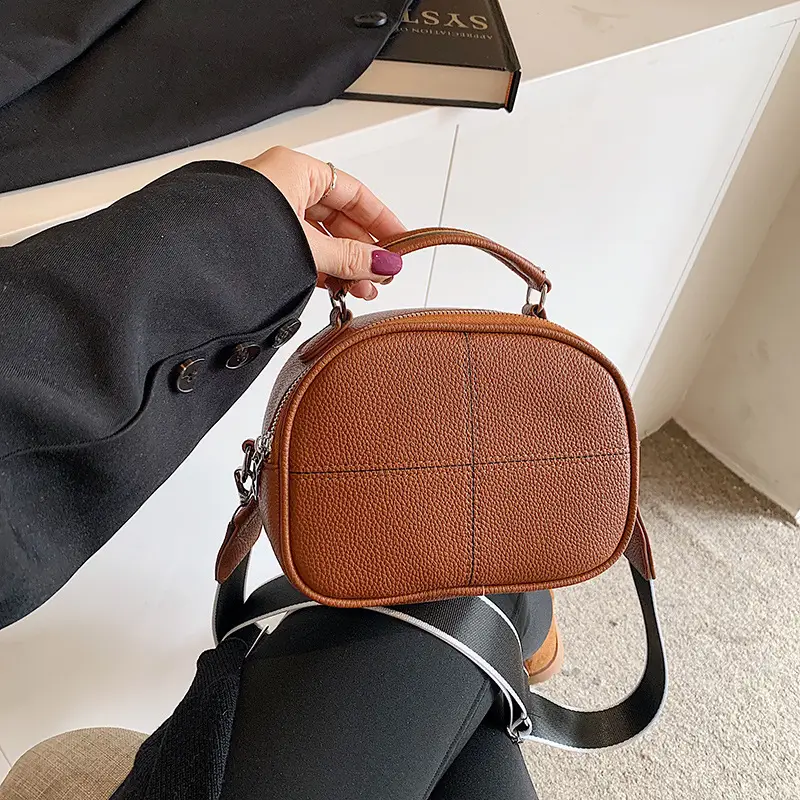 Women's Small Square Brown Leather Messenger Bag 2024 - Image 8