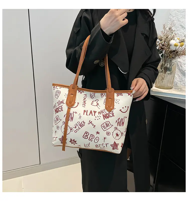 Women's Large Capacity Graffiti Print Tote Bag — feature 12