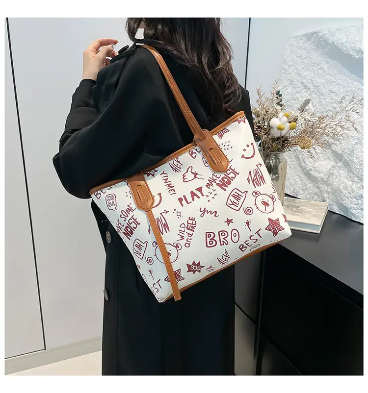 Women's Large Capacity Graffiti Print Tote Bag — feature 14