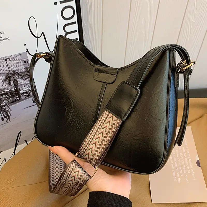 Black Leather Shoulder Bag for Women 2024 Trendy - Image 5