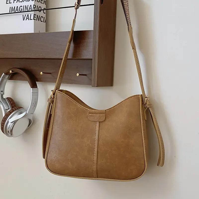 Black Leather Shoulder Bag for Women 2024 Trendy - Image 2
