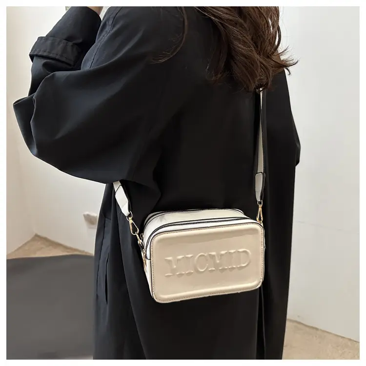 Mic'love Letter Printed Shoulder Bag Beige 2024 — feature 16