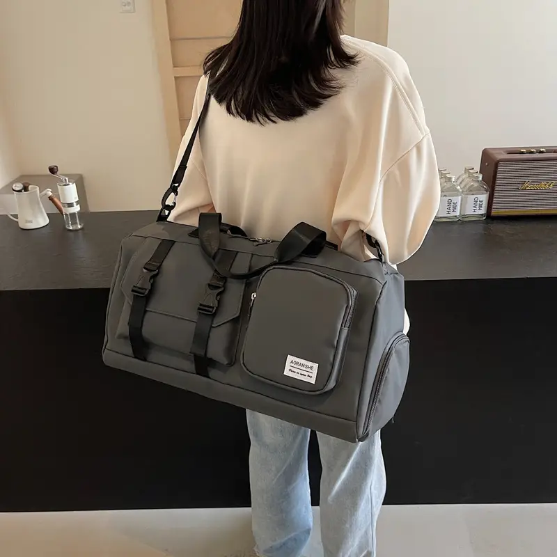 Large Capacity Multi-Function Travel Bag Green - Image 2