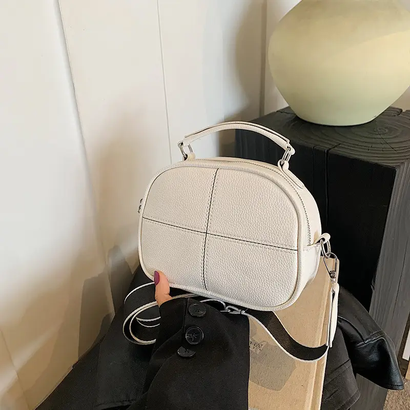 2024 New Jersey Cowhide Shoulder Crossbody Bag - Image 10