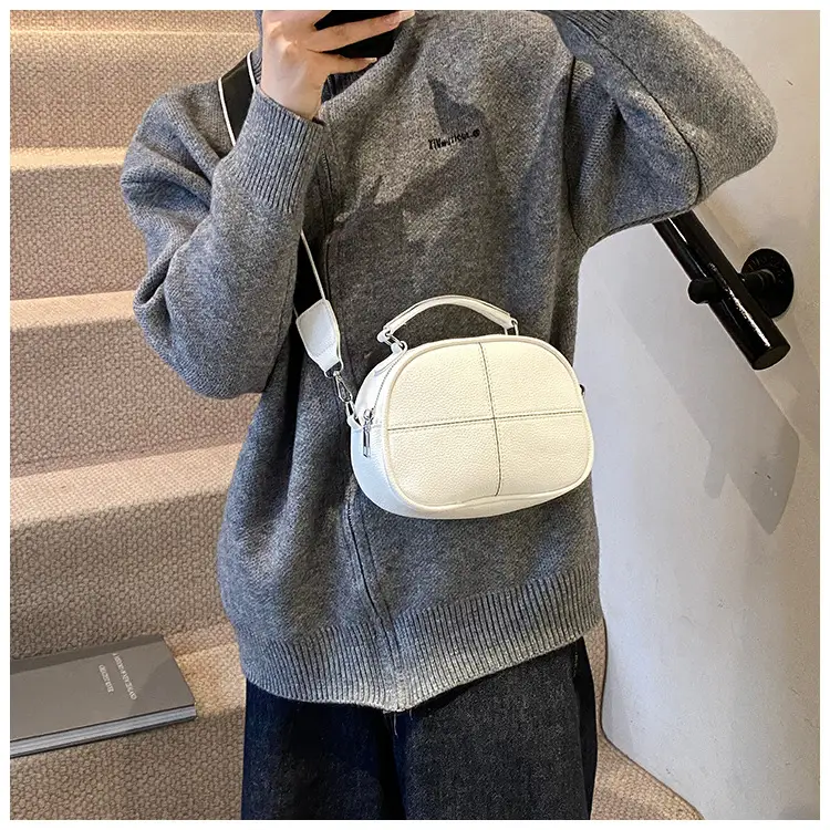2024 New Jersey Cowhide Shoulder Crossbody Bag — feature 31