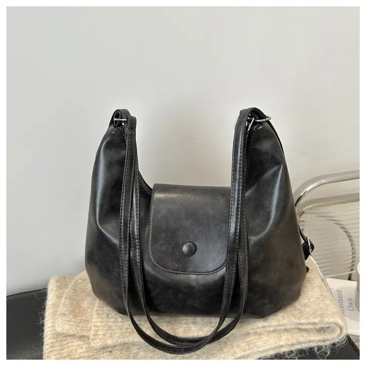 Women's Large Capacity Commuter Tote Bag Niche Western Style - Image 4