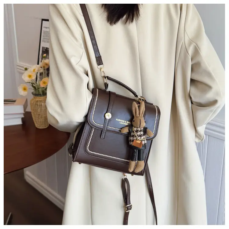 College Style Brown Shoulder Bag with Pouch — feature 14