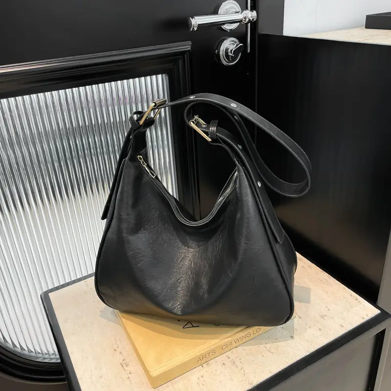 Black Leather Shoulder Bag for Women 2024 Winter Autumn - Image 6