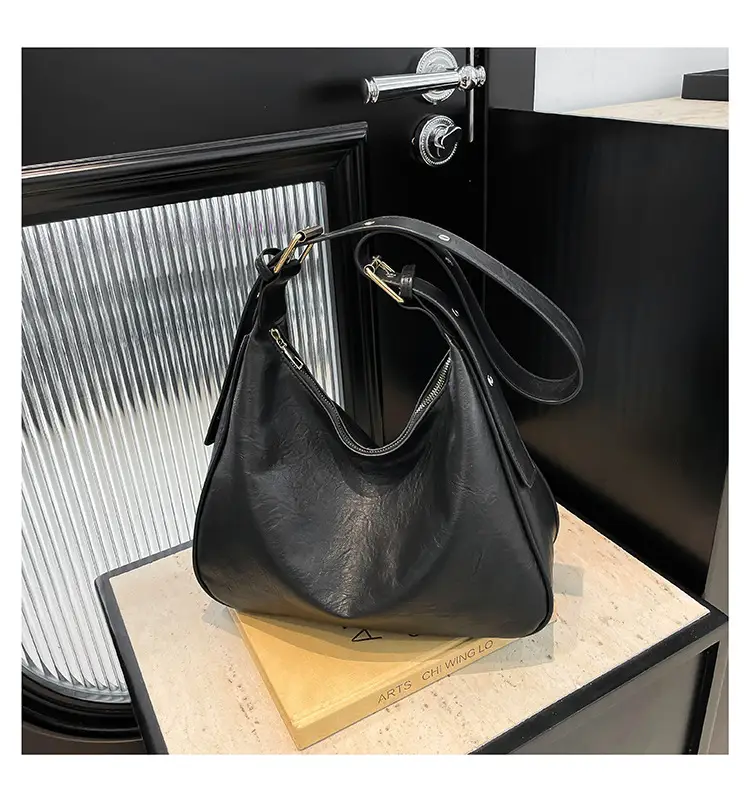 Black Leather Shoulder Bag for Women 2024 Winter Autumn — feature 20
