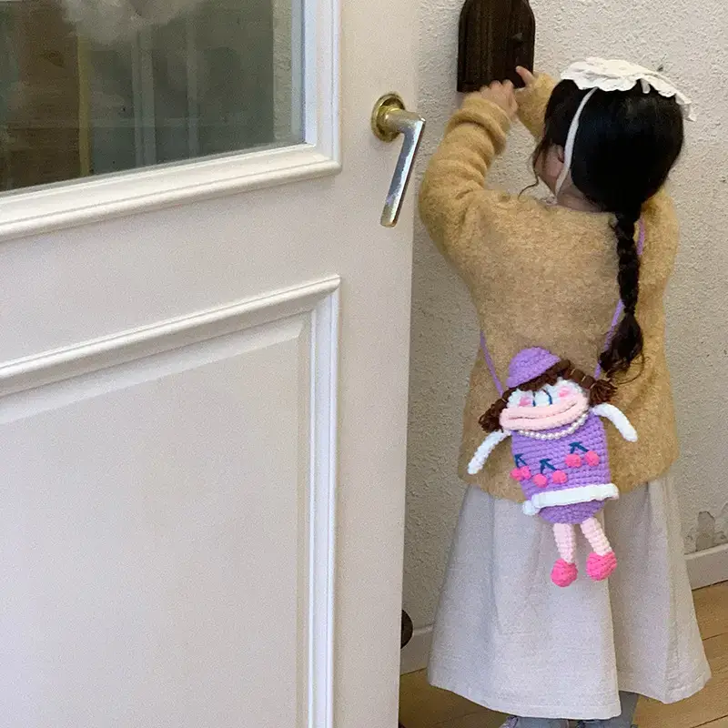 Cute Cartoon Shoulder Bag for Girls Wool Crochet - Image 5