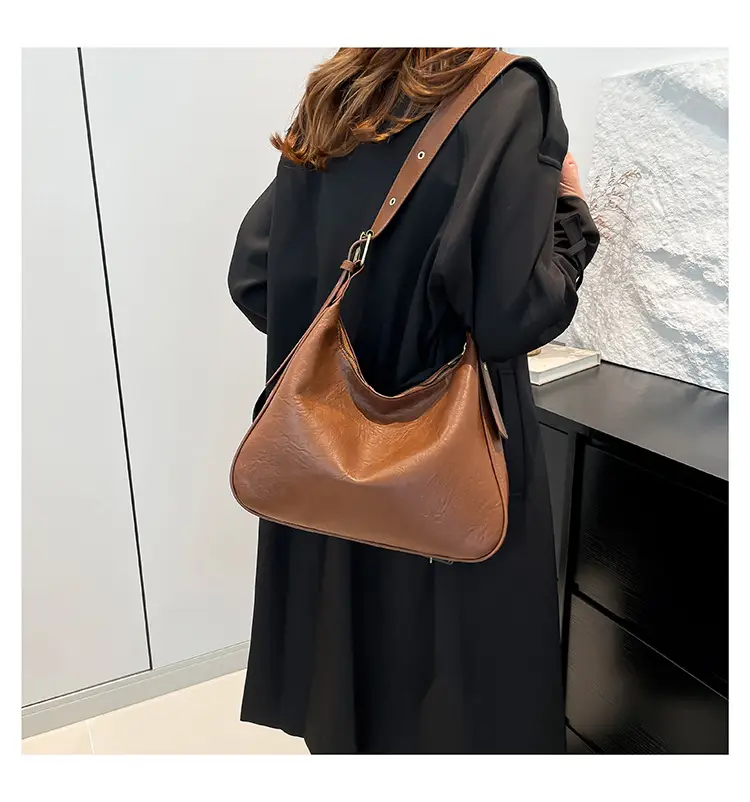 Black Korean Style Large Capacity Commuter Tote Bag — feature 14