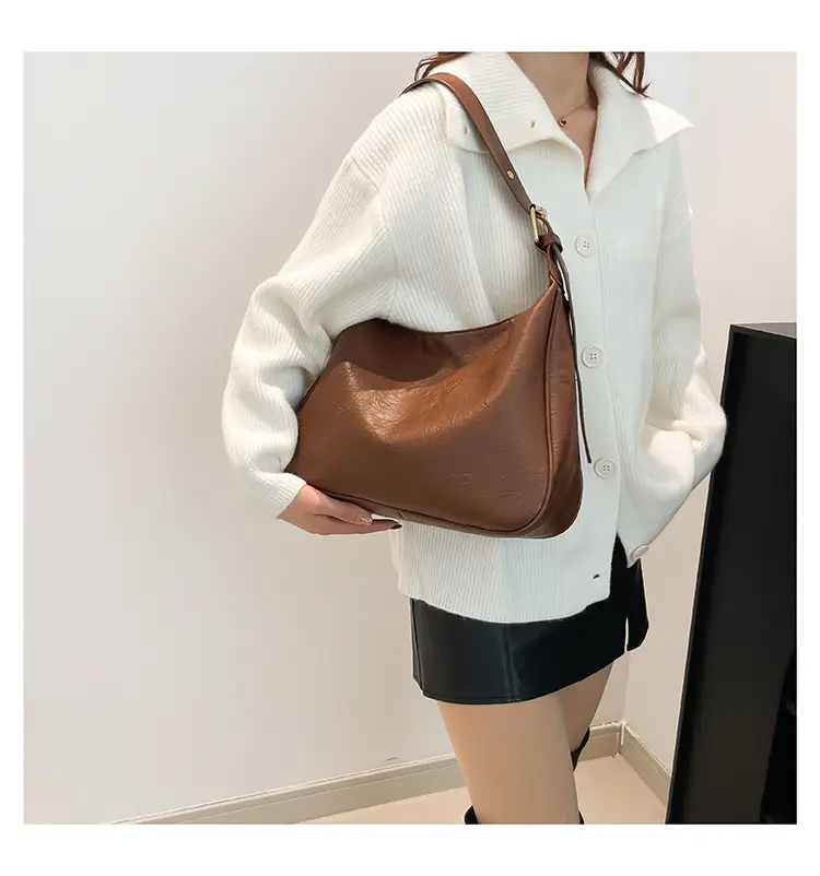Black Korean Style Large Capacity Commuter Tote Bag — feature 28