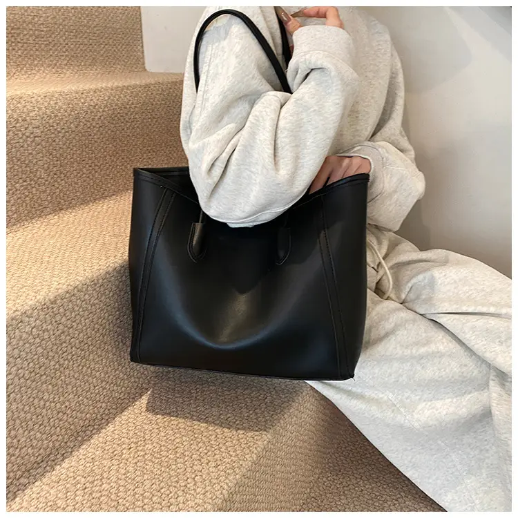 Vintage Korean Style Black Tote Bag for Women — feature 14