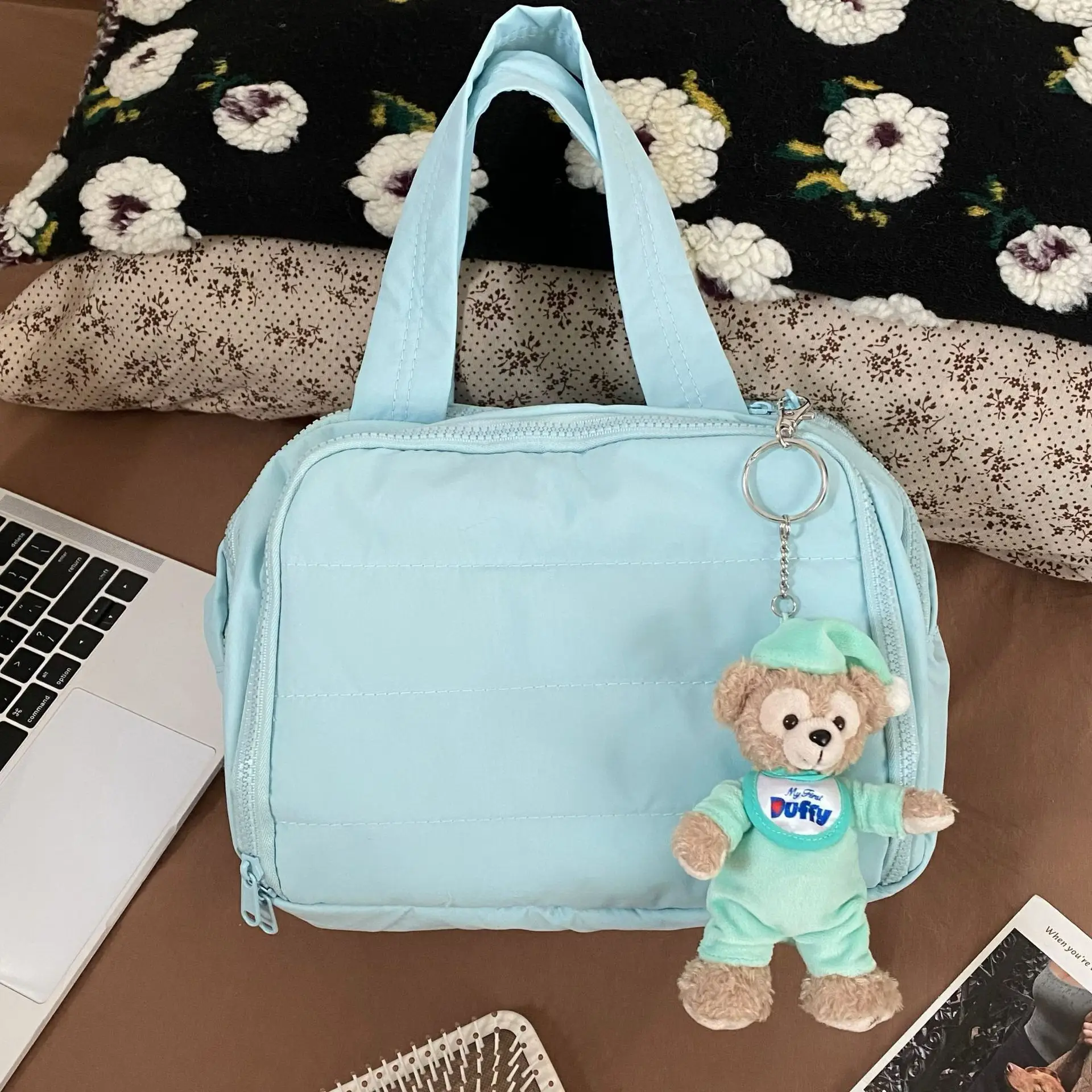 Women Large Capacity Cosmetics Bag with Makeup Brush Partition — feature 8