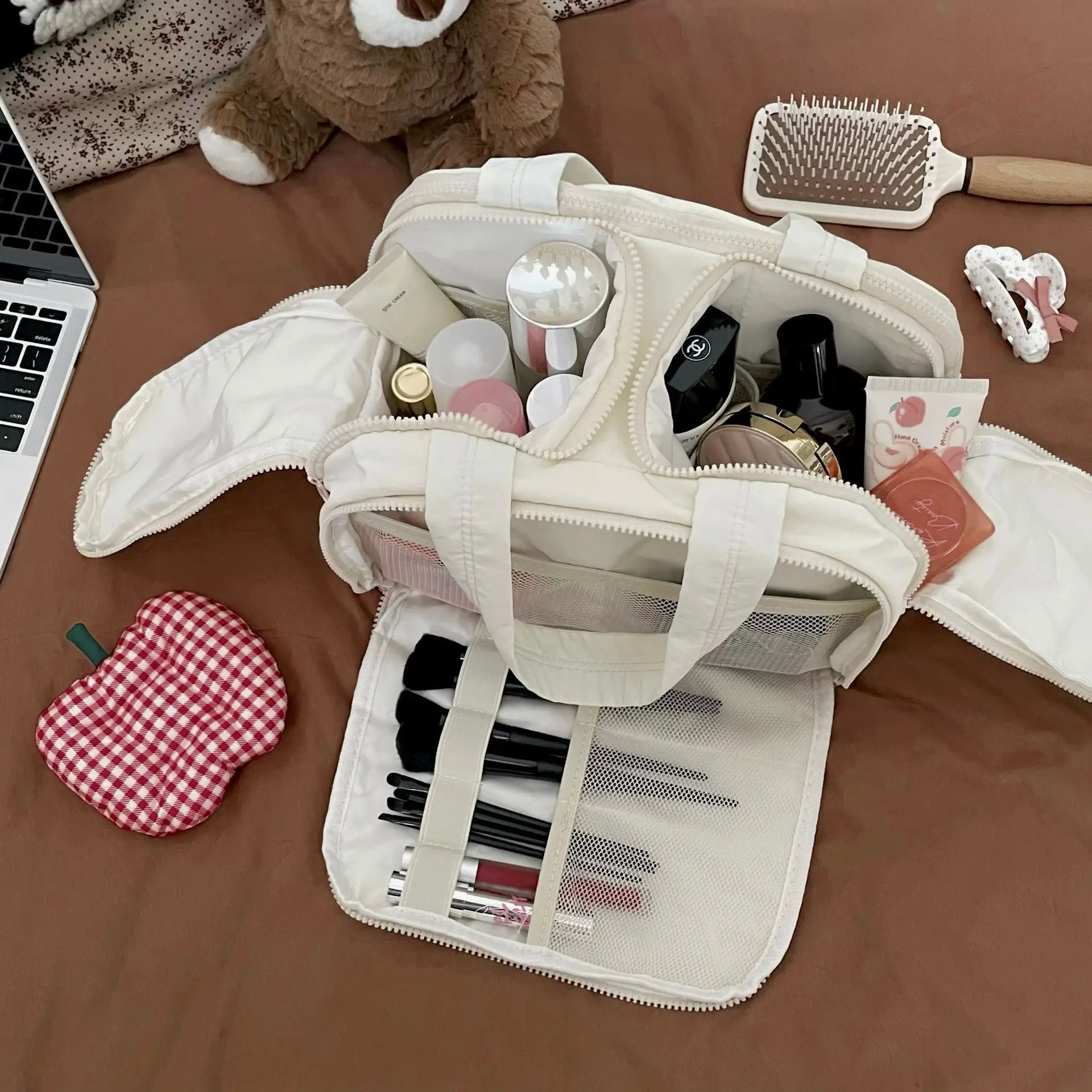Women Large Capacity Cosmetics Bag with Makeup Brush Partition